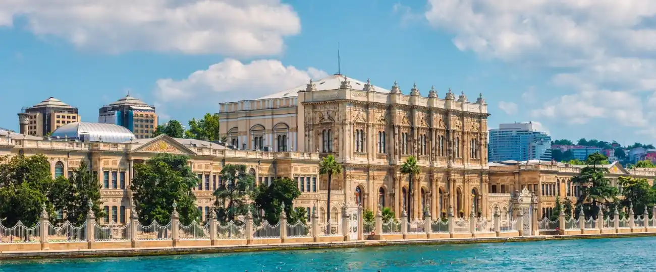 Basilica Cistern Hagia Sophia Topkapi Palace Dolmabahce Palace Combo Tickets