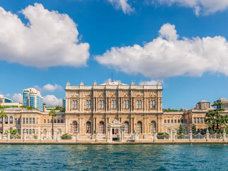 Dolmabahce Palace Guided Tours & Harem Section w Skip-the-line Entry Ticket